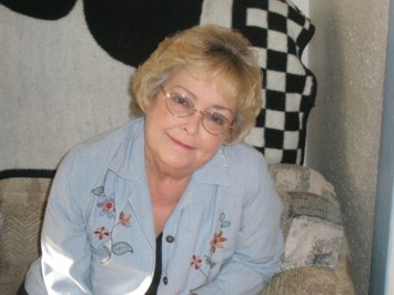 Obituary of Joyce Jane Runk Holcomb