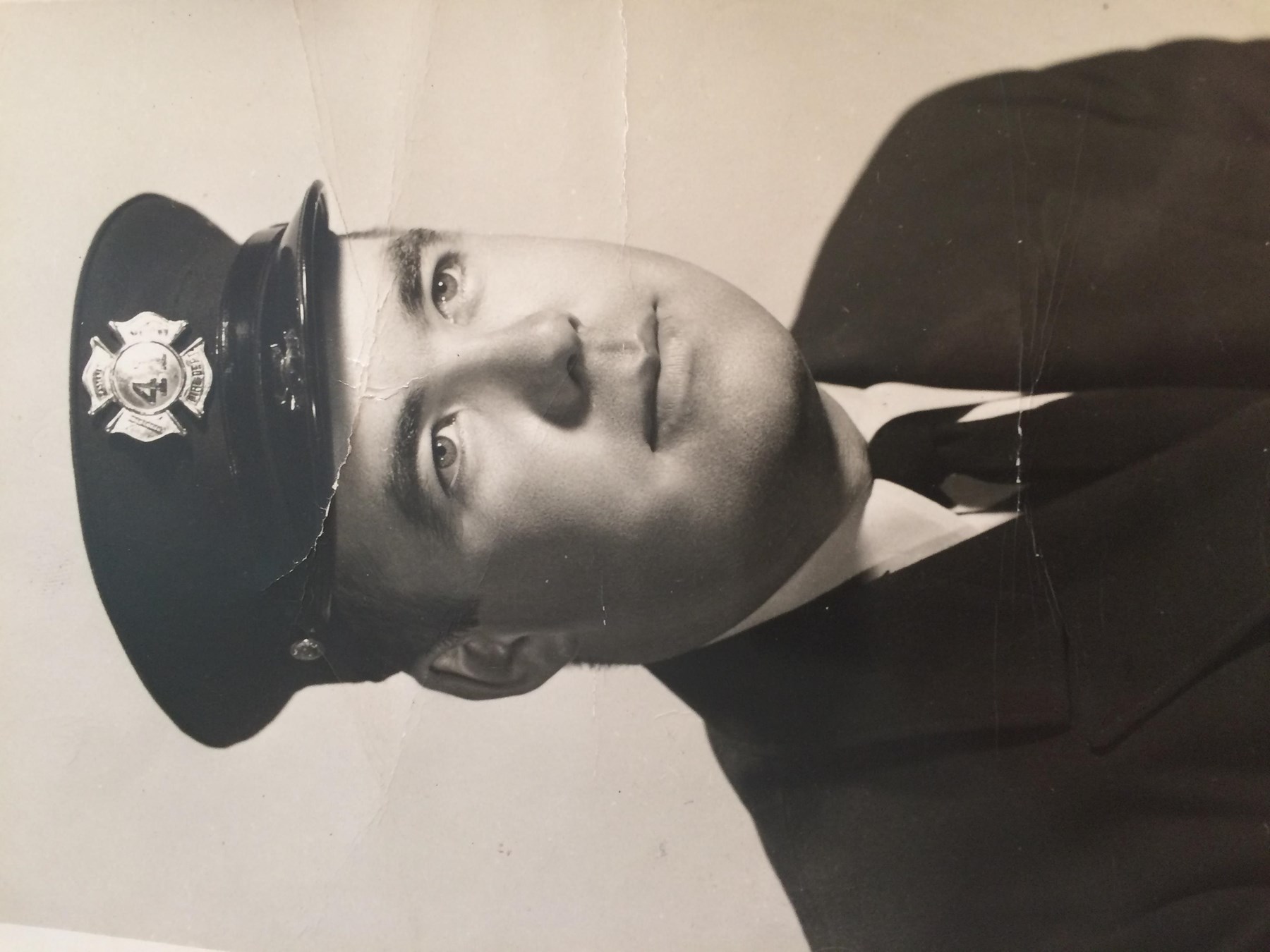 Obituary of Lawrence B. Holten Sr.