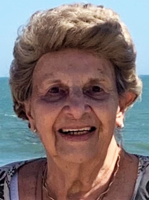 Obituary of Marie Ann Lloyd