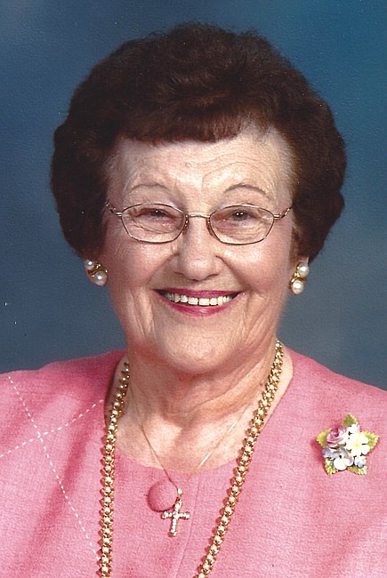 Obituario de Esther C. Raschke