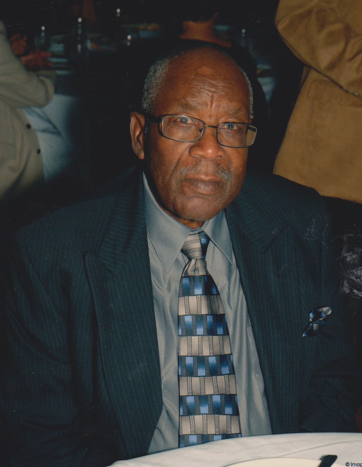 Obituary of Virgin Lee Cross Jr.