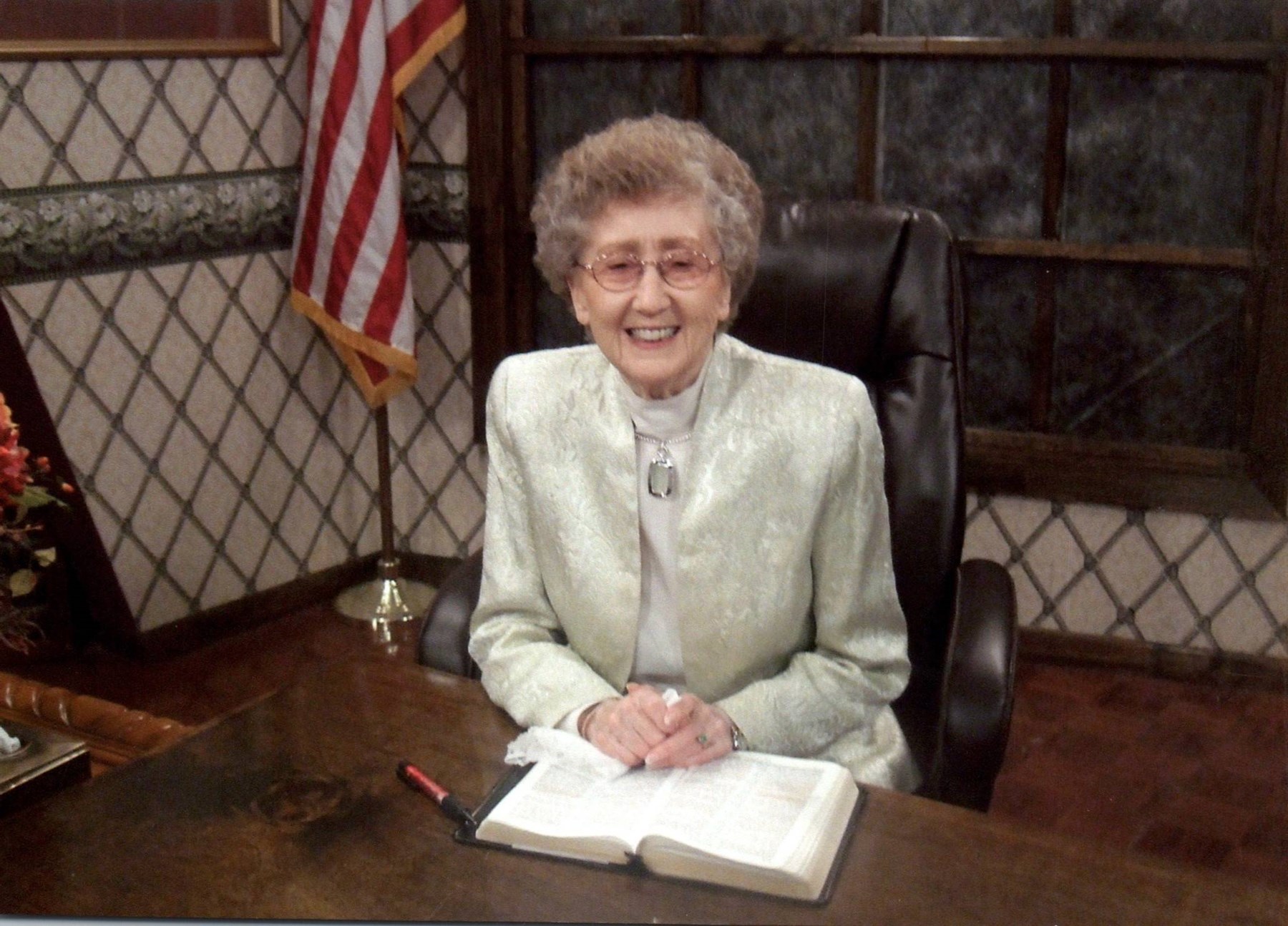 Obituary of Greta J. Campbell