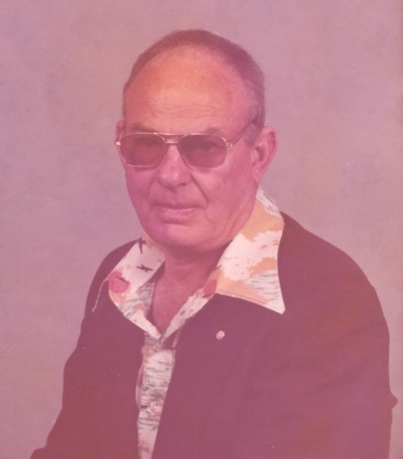 Obituary of Lawrence L. Womble