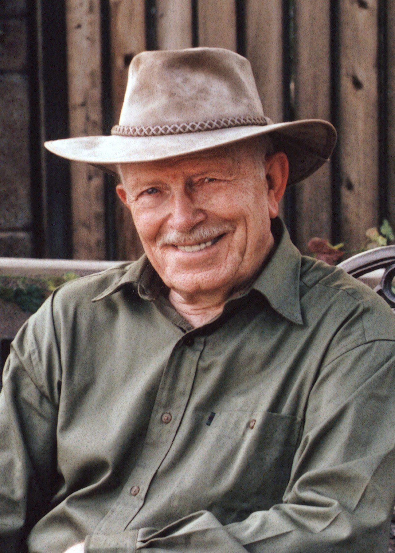 Obituary of Leslie E. Lee Jr.