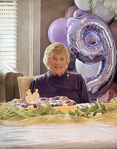 Obituary of Dorothy "Dottie" E. (Lonsbrough) Dahlgren