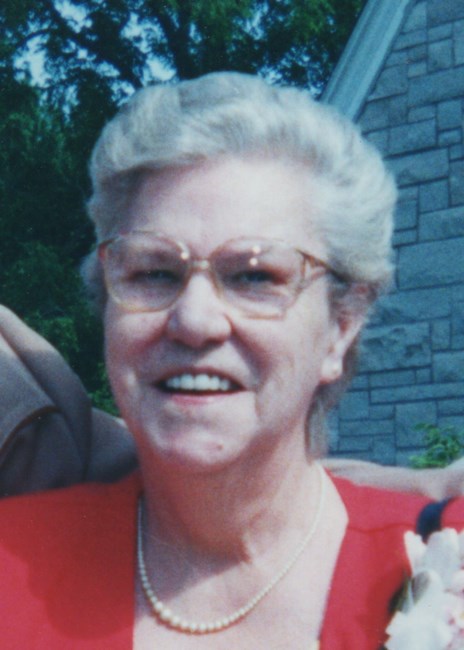 Obituary of Mary E Hoy