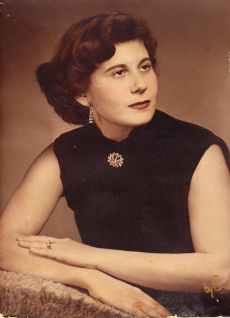Obituary of Evelyn Calannio