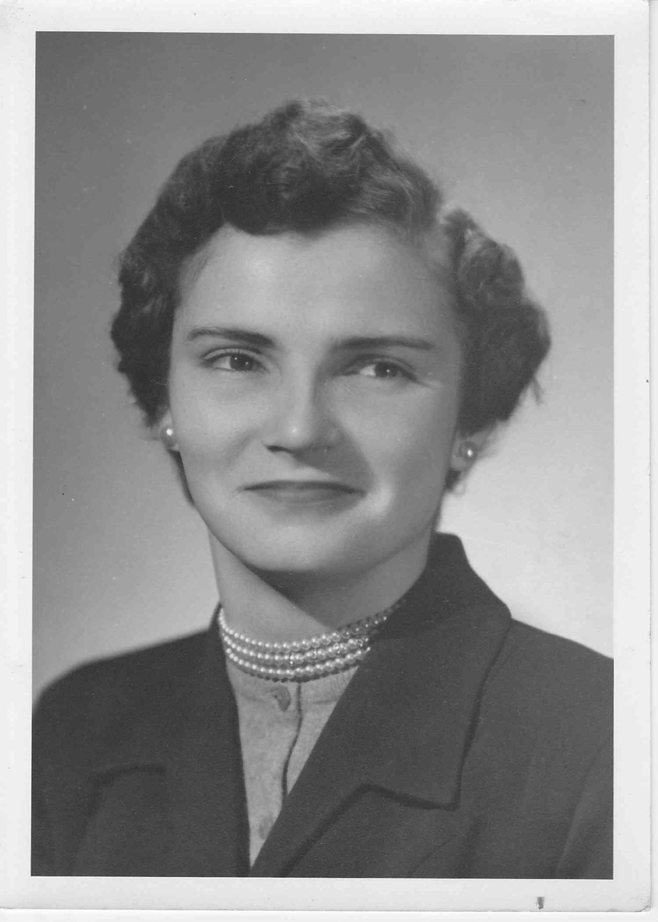 Obituario de Mary Lou Richie Axberg