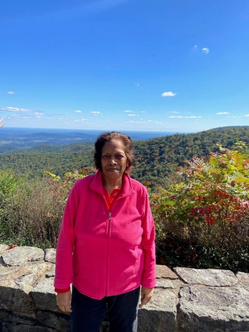 Obituary of Chandanie Rooplal