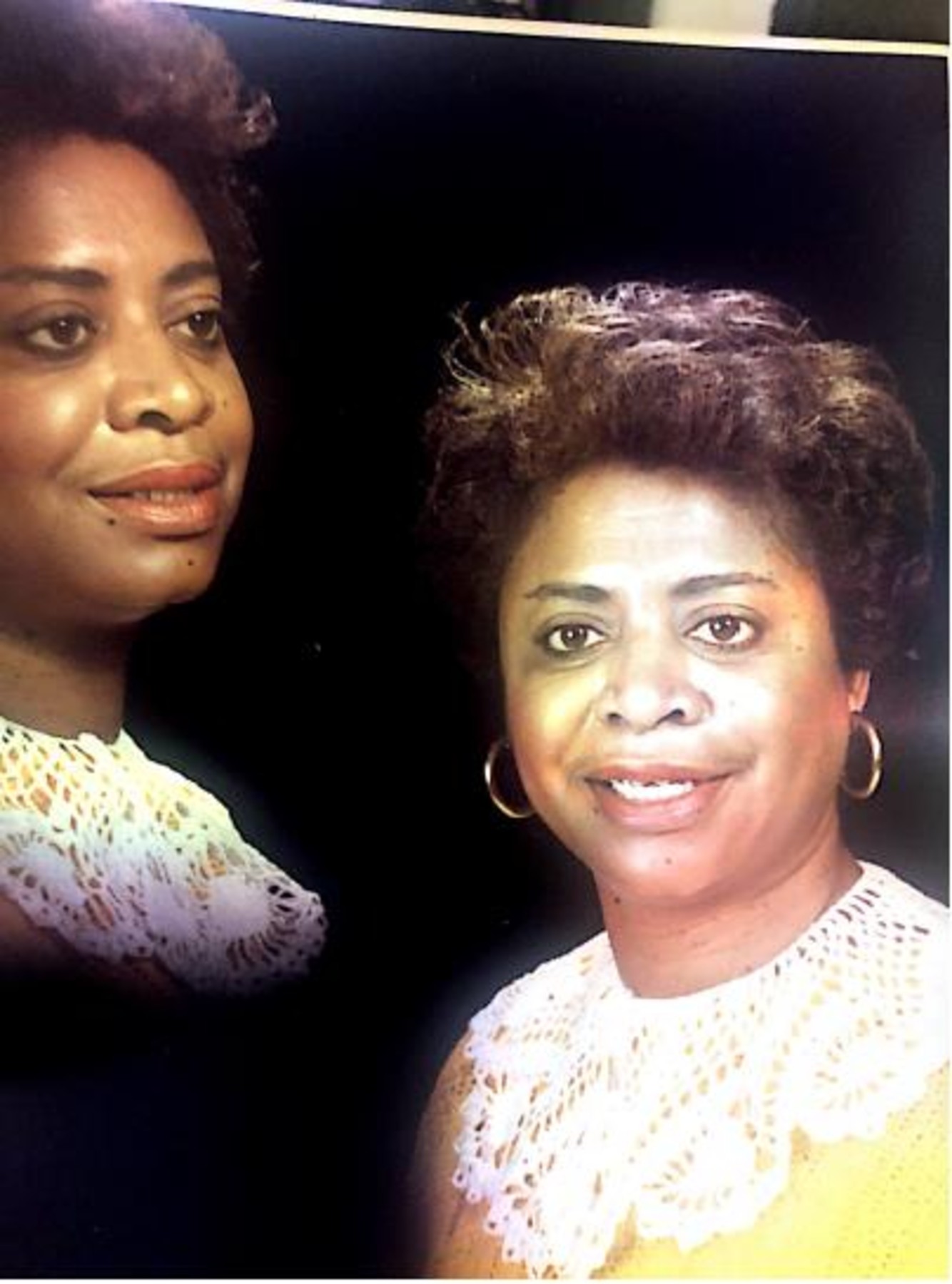 Avis de décès de Mrs. Esther Lorise Jones