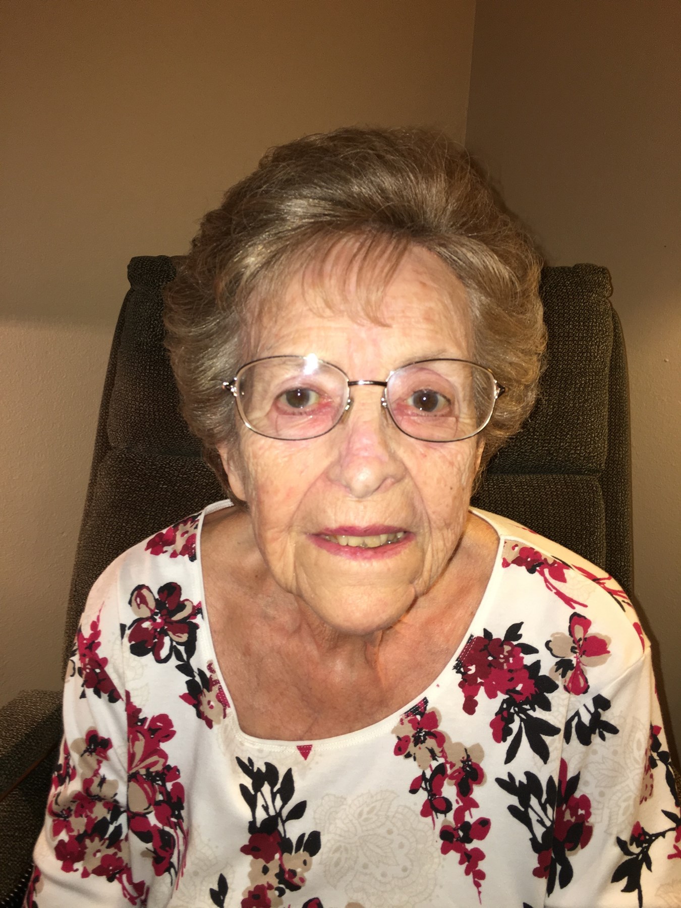 Obituary of Joanne B. Smyle