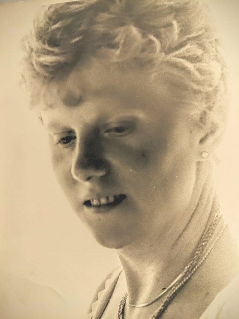 Obituary of Barbara Blackwood