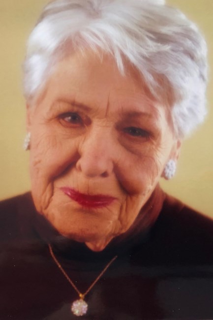Obituario de Elfrieda Olt