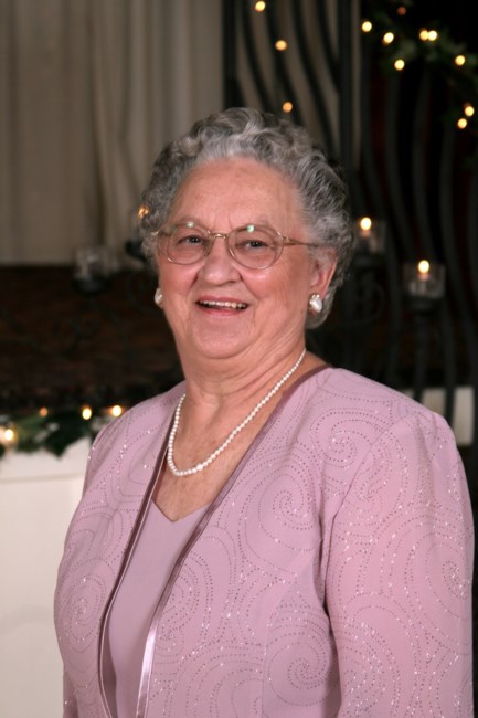 Obituary of Helen M Milewski