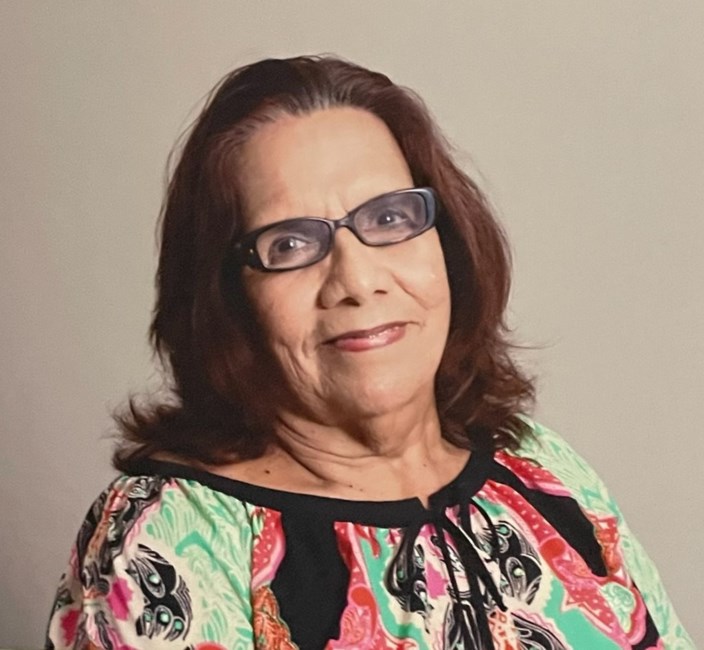 Obituario de Julia V. Flores