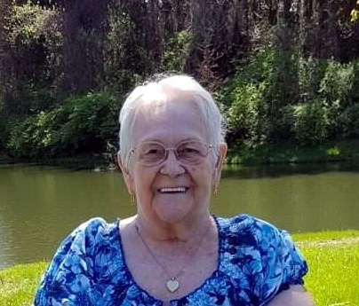 Obituary of Betty Lowrie-Domineck