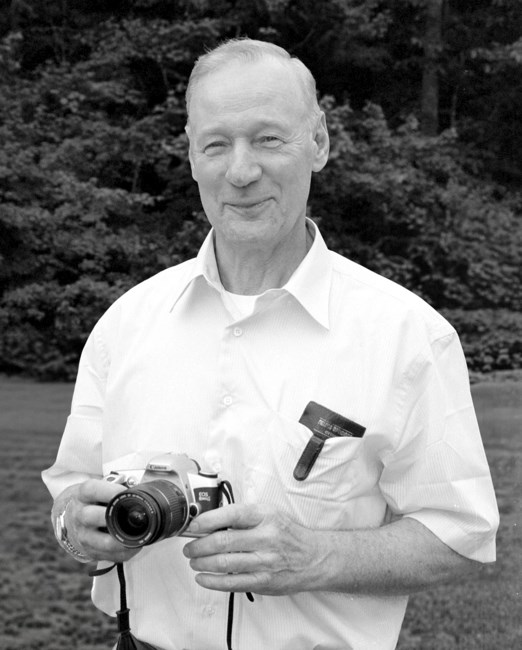 Obituary of "Bill" George William Davis