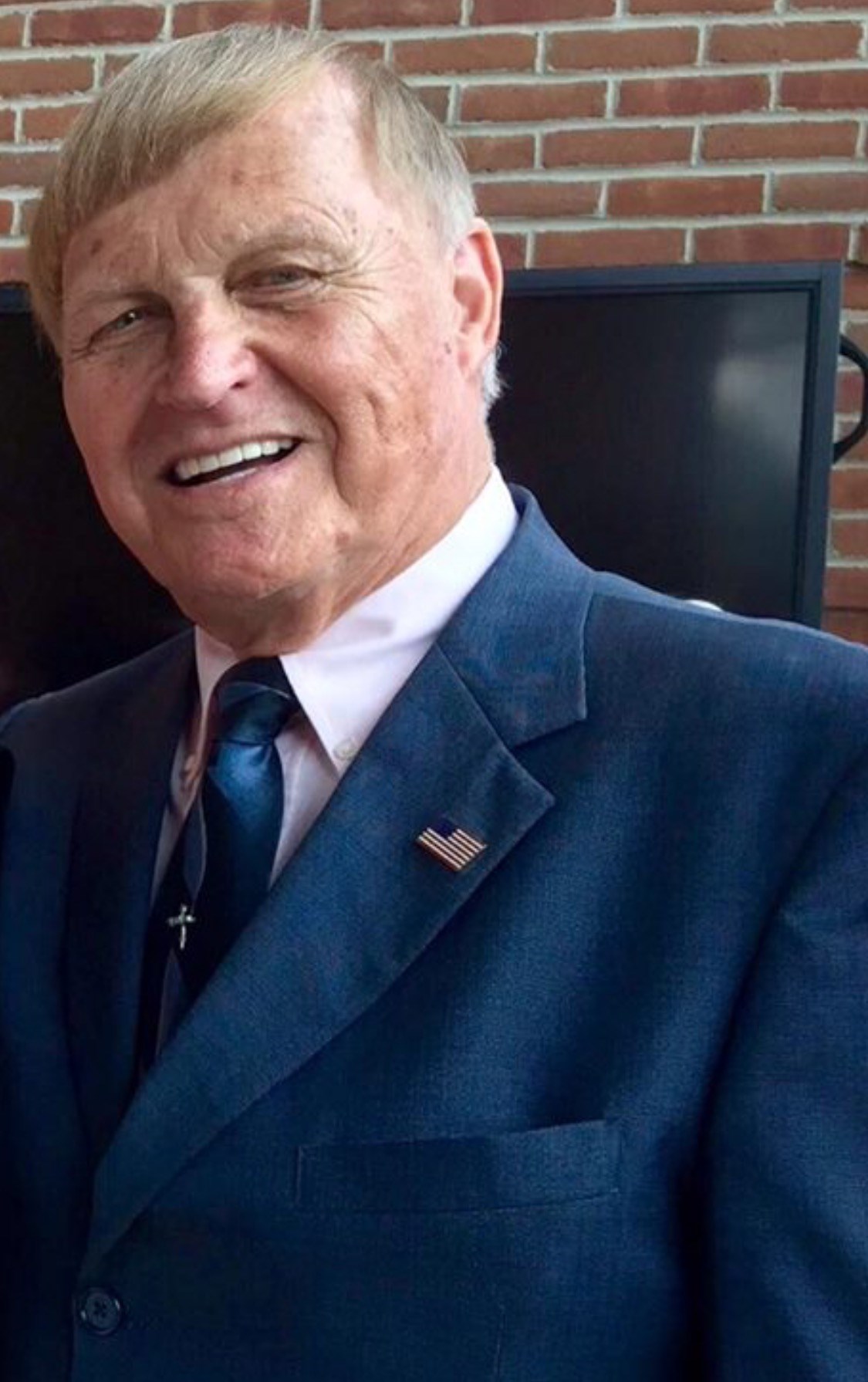 Obituary of George Earl Van Dorn