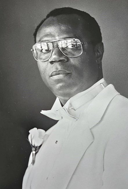 Obituario de Alexander Akore