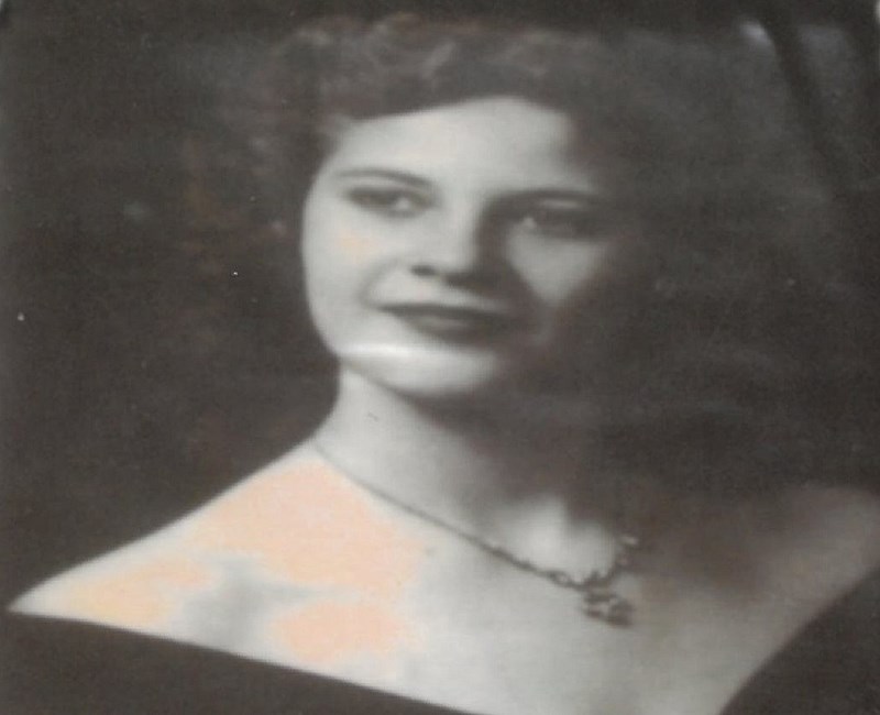 Obituary of Doris E. Campbell