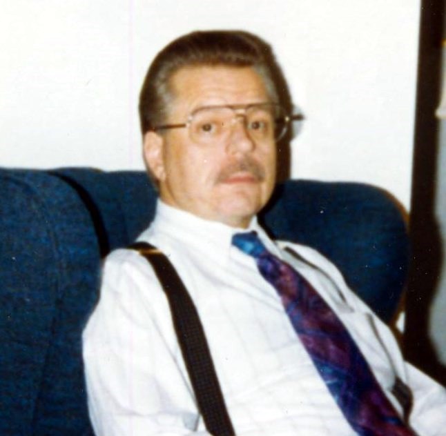 Obituary of Lawrence G. Holec