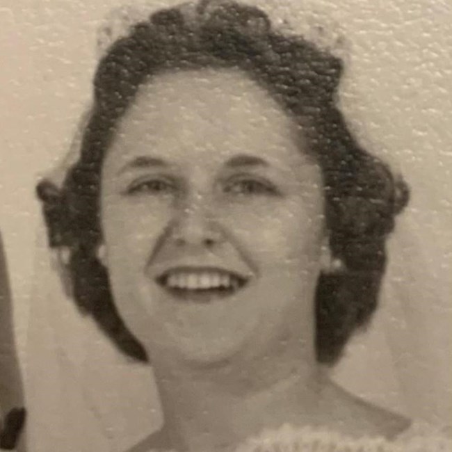 Obituary of Darlene Marie Henthorn