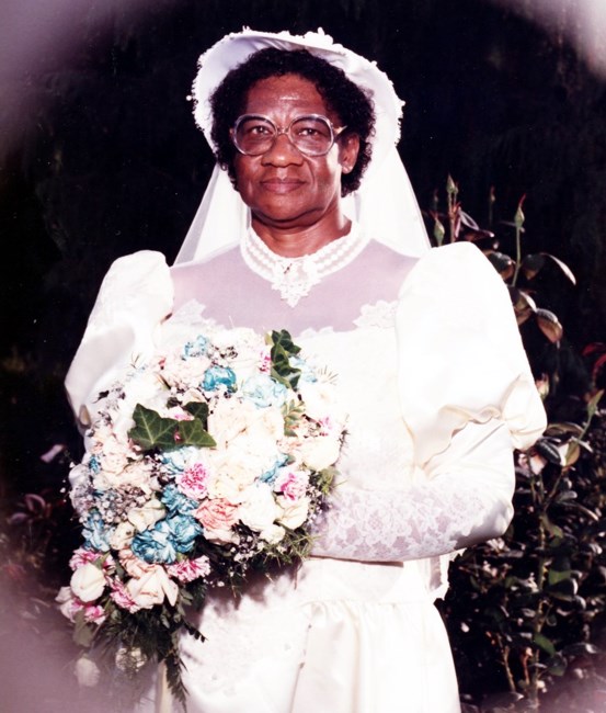 Obituario de Sylvonie Edwards