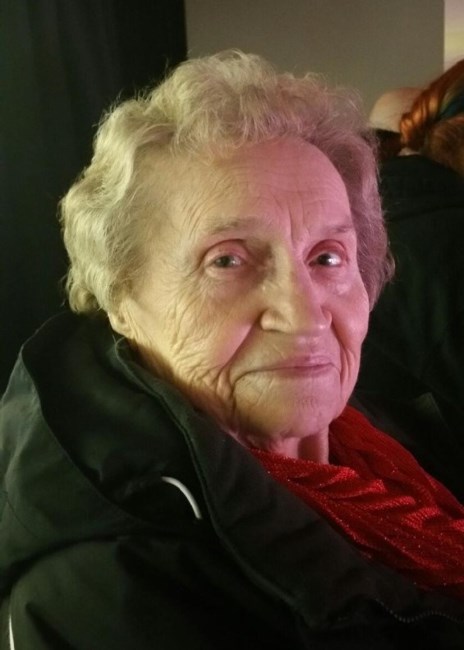 Avis de décès de Josephine Stella Stratychuk