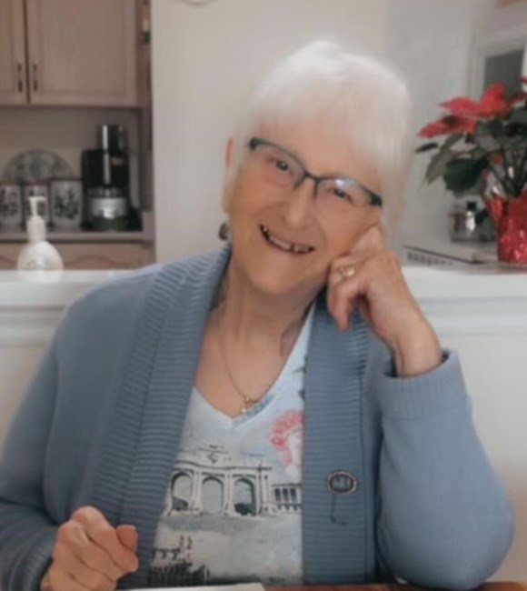 Obituary of Kathleen (nee Fenton) McDonald