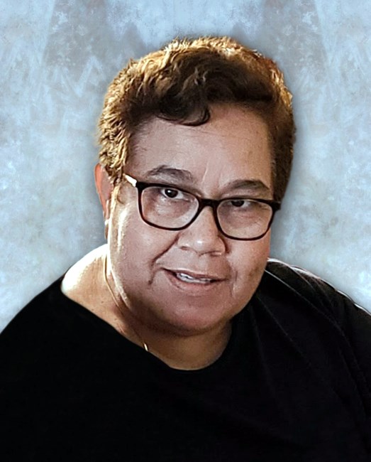 Obituary of Teresita "Reina" Nieves