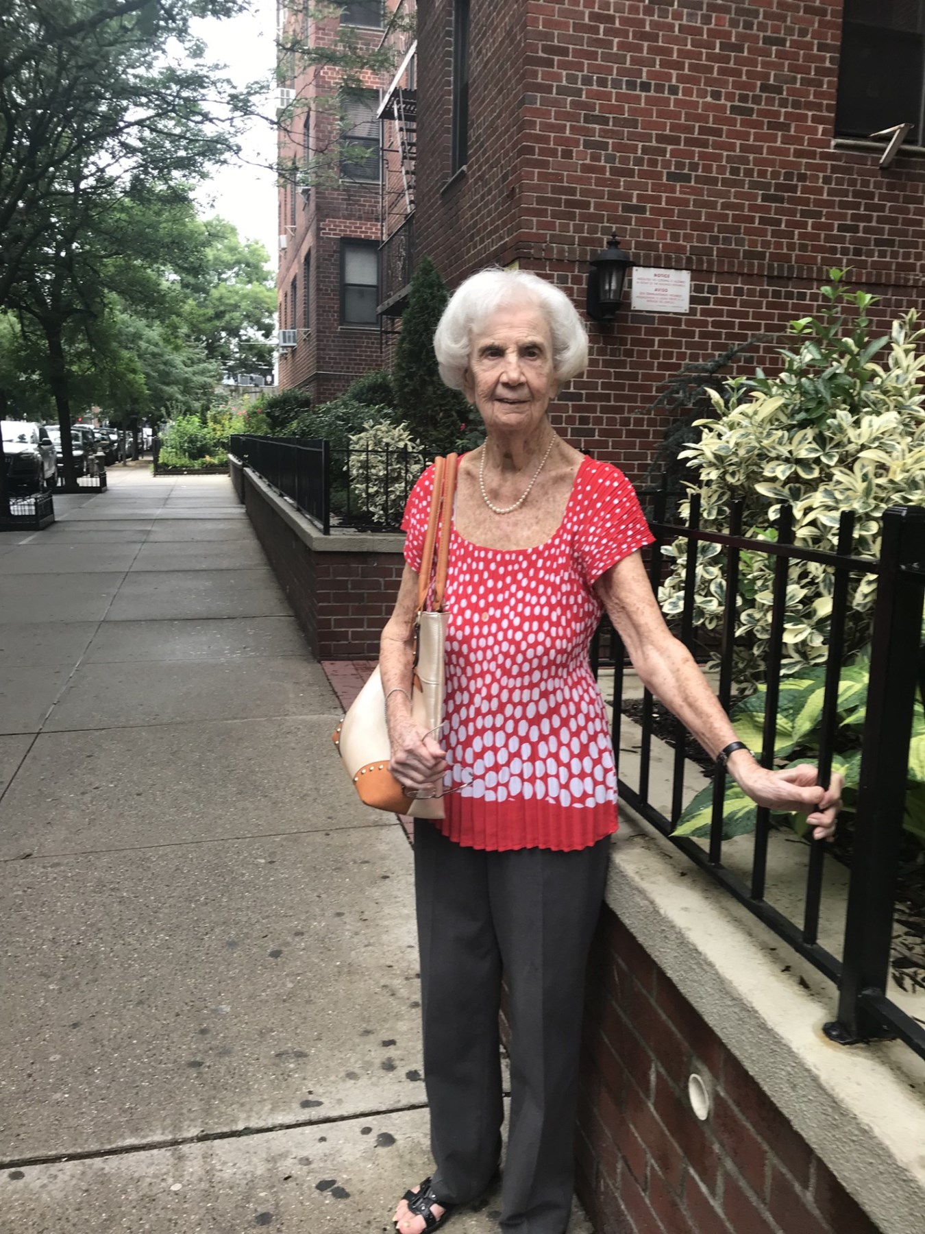 Avis de décès de Gloria M Kozinski