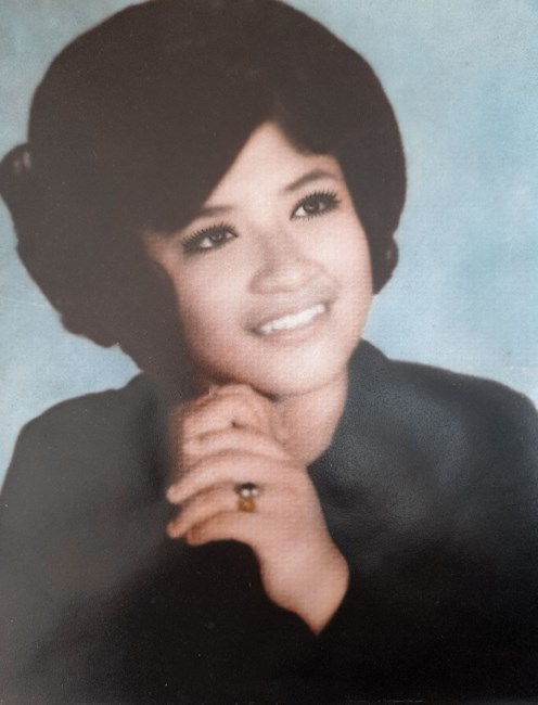 Obituary of Yolanda Teneyuque Acosta