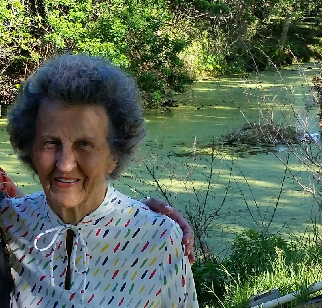Obituary of Betty Powell Robinson