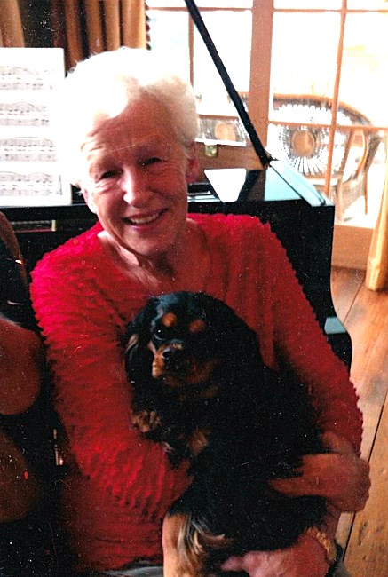 Obituary of Edwina Laurae Bankston