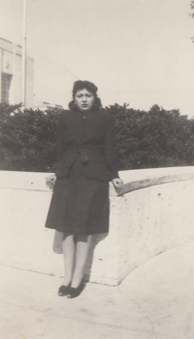 Obituario de Eva A. Gallegos