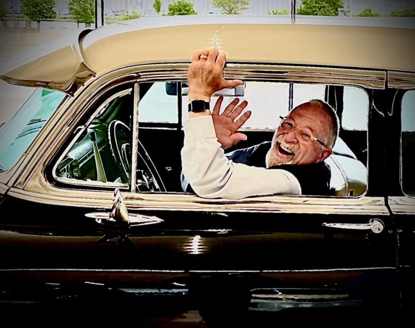 Obituary of Robert Douglas Brents