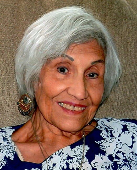 Obituary of Benita "Betty" Carmen Hopkins