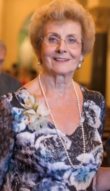 Obituary of Doris Helga Henderson