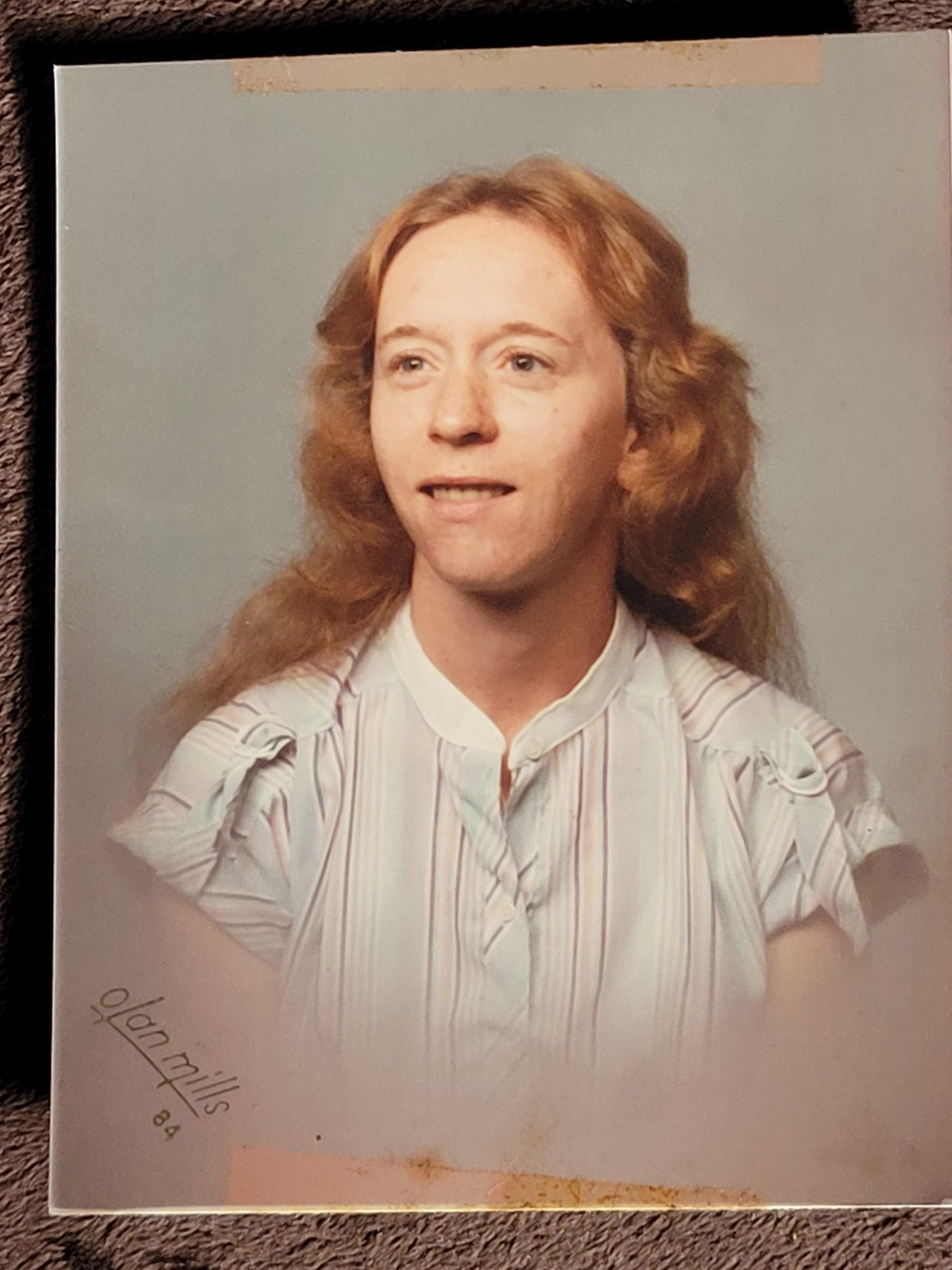 Obituary of Debra Fawn Hoffman