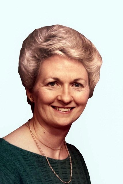 Obituary of Evelyn Faye Daniel Hix