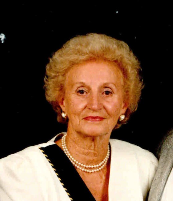 Obituary of Marie De Genova