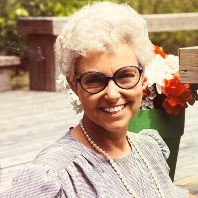 Obituary of Betty J Carter Chambliss