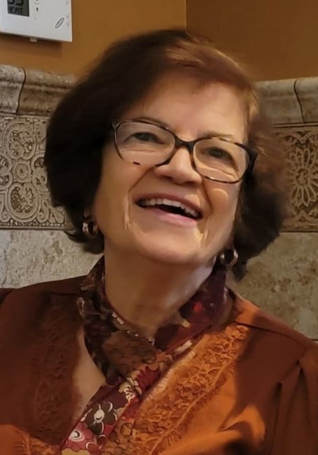 Obituary of Maria Gloria Camara