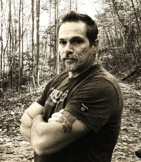 Obituary of Robert William Thompson Jr.