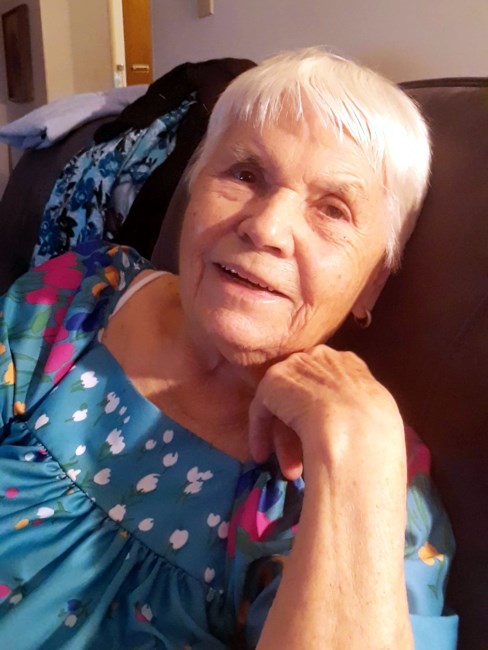 Obituary of Eveline Diensthuber