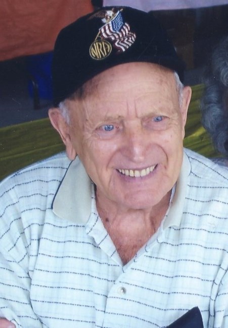 Obituary of Earl "Pete" Lyons