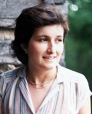 Obituario de Clara Lucy Linz