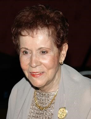 Obituary of Lucille Perron (Née Desrosiers)
