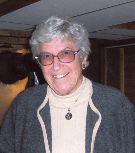 Obituario de Patricia Field