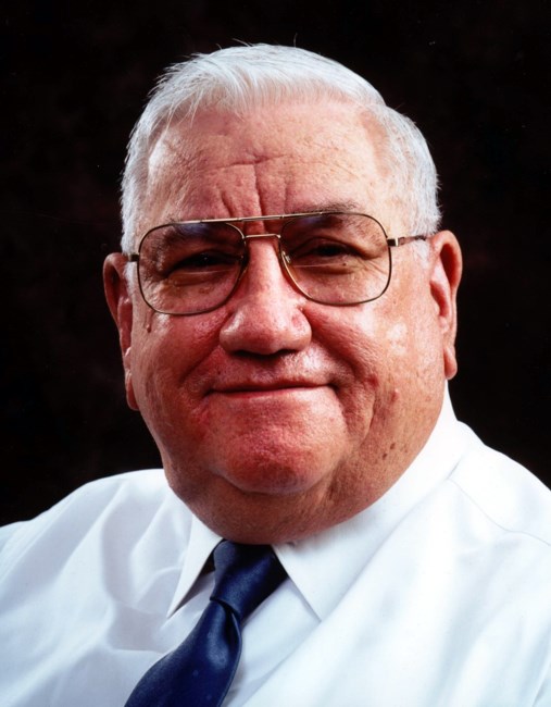 Obituary of Lowell Stanley Davis